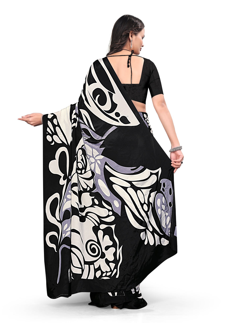 Printed Crepe Saree – White & Black